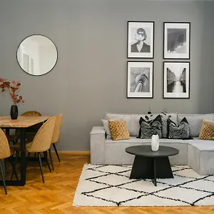 Apartment Cozy Perfect For 4-6 Tv Metro Self-checkin, Wien